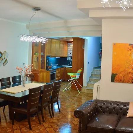 Fillis Luxury Maisonette *